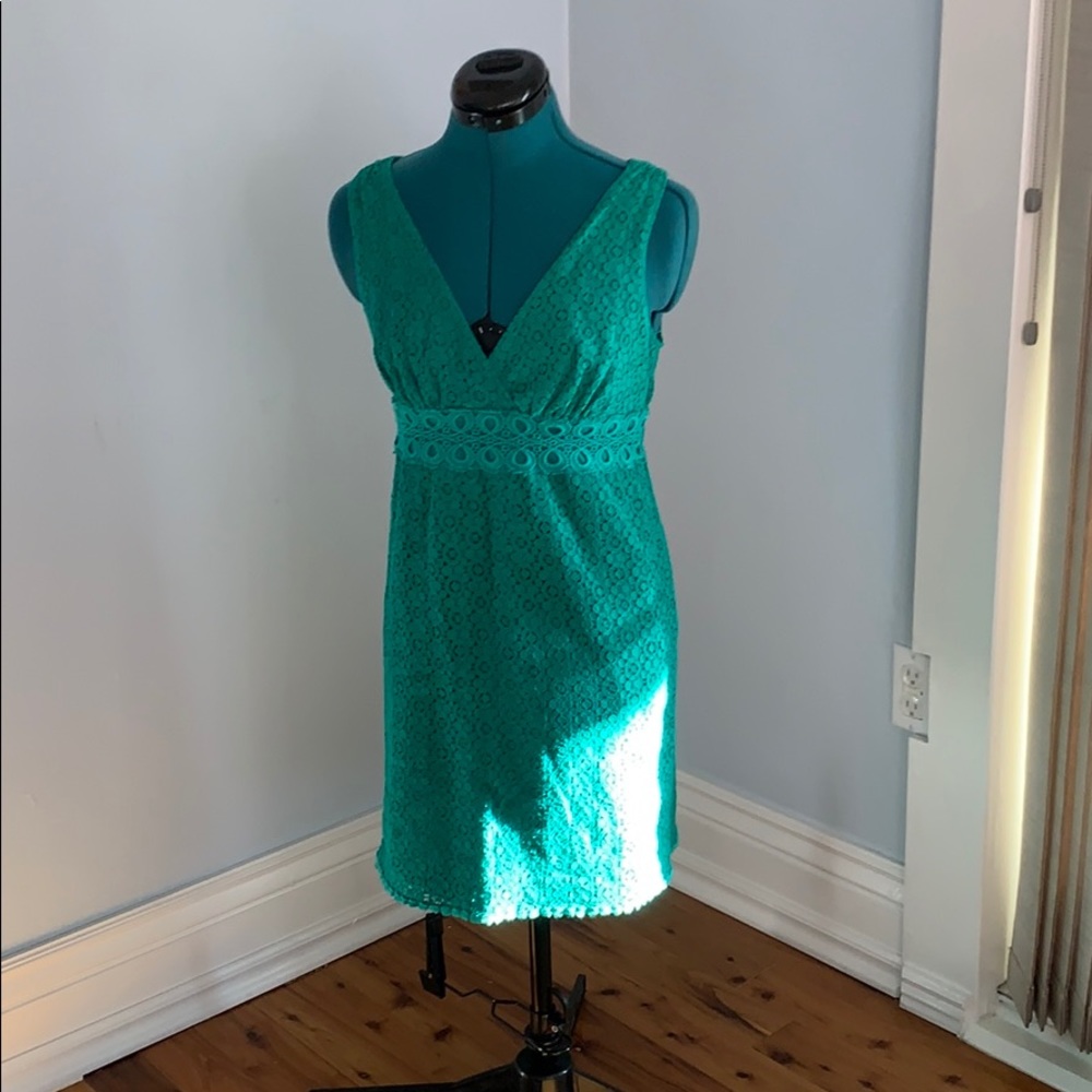 Green lace summer dress